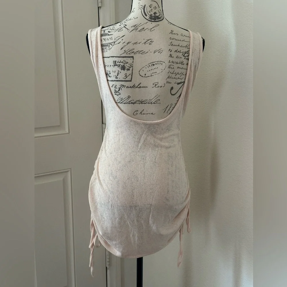 Swimsuit cover up - Picture 3 of 7